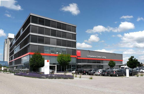 瑞士钣金大神的智能工厂,太稳了