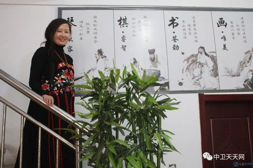 中卫市书画院贺新春 庆元宵,韩墨飘香,琴声琅琅美美..