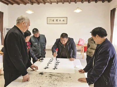 威坪书画院开展采风活动